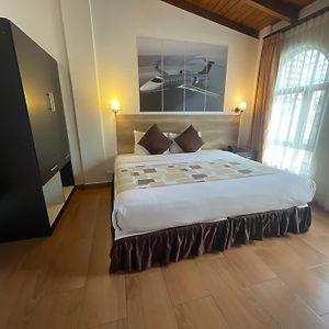 Air Suites Hotel Boutique